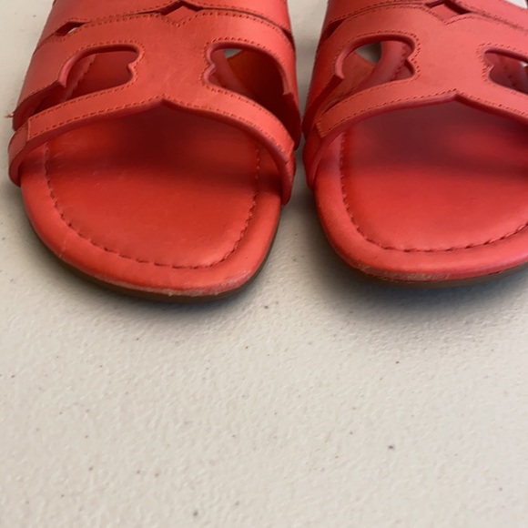 Tory Burch Logo Cutout Slingback Sandal Red Orange - Picture 6 of 12